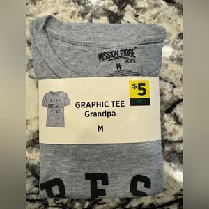 Mission Ridge graphic Tee “Best Grandpa Ever” Medium
